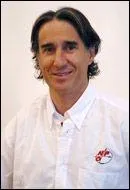 Cyril Neveu remporta la 1re dition du Rallye-Dakar, victoire renouvele quatre fois au cours de sa carrire. Cyril Neveu est pilote de :