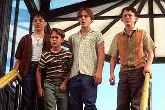 Comment se nomment les quatre jeunes amis insparables ?