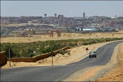Annexion du Maroc soigneusement évitée par le rallye Paris-Dakar, le Sahara occidental avait une capitale :
