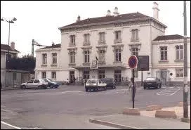 A Brtigny-sur-Orge, les habitants portent le nom de ...