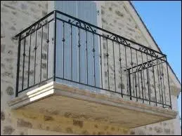 Pques aux tisons, Nol au _________.