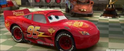 La marque des pneus de Flash est un hommage à un autre personnage de Pixar. Lequel ?