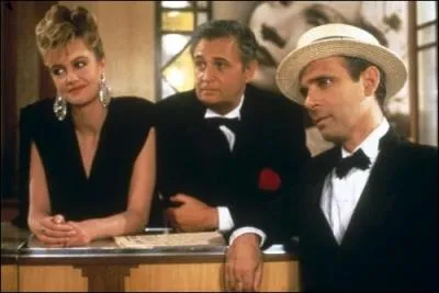 Indice n�4 : Elle appara�t dans un film qui s'appelle  La Rumba , sorti en 1987. Quel est le r�alisateur ?