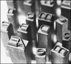 Au 19e sicle, avant d'tre homme de lettres, il fut diteur, imprimeur et fondeur de caractres typographiques. De qui s'agit-il ?