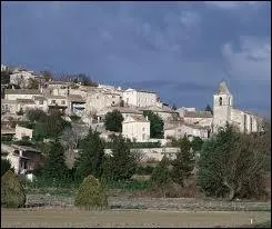 Les habitants de Valaurie se nomment les ...