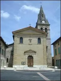 Quel est le nom des habitants du village d'Eymeux ?