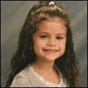 A quel ge Selena a-t-elle t actrice ?