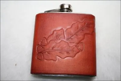 Petit rcipient classe pour buveurs mondains , une ... .