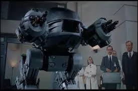 Comment se nomme le robot-policier fonctionnant 24h/24, prsent avant le projet robocop ?