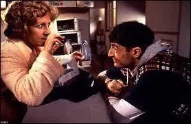 Qui interprte le rle de la mre de Bernie ?