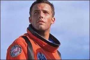 Qui prend la place d'AJ pour dclencher la bombe ?