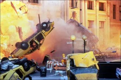 Dans quelle ville l'astrode frappe-t-il en premier ?