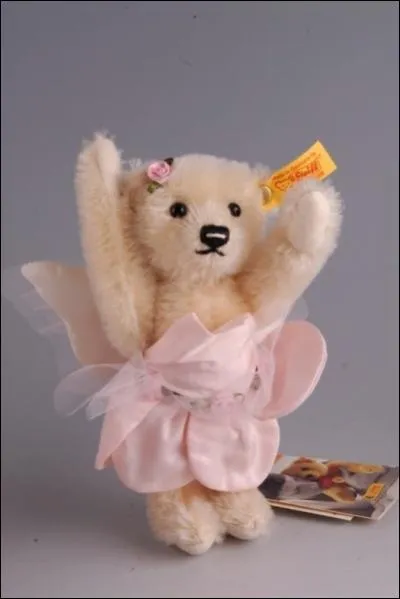 En quoi peut se transformer un ours qui fait de la danse classique en tutu ?