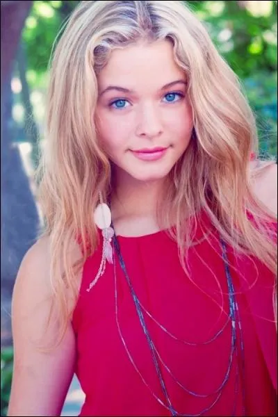 Dans quelle srie n'a-t-elle pas jou ?