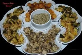 Ils ont mariné en compagnie de petits oignons blancs, jus de citron, grains de coriandre et autres condiments.