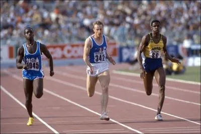 Gilles Qunherv (le blanc sur la photo) fut dtenteur du record de France du 200m, de 1966 jusqu'en 2010, anne o ce record fut gal par Christophe Lemaitre. Il tait de :