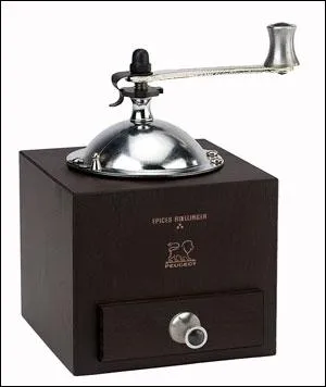 Un hros de la rsistance est originaire de notre ville. Il a rencontr le Gnral De Gaulle  Londres avant d'tre fait prisonnier par les allemands suite  une trahison :