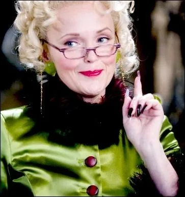 Dans "Harry Potter et la Coupe de feu", quel est l'Animagus de Rita Skeeter ?