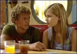 Avec qui est-elle sortie ?