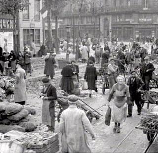 Quelle caractéristique de la société française à la fin de la guerre est inexacte (photo issue de "1945 - France année zéro" de Patrice Cabouat)