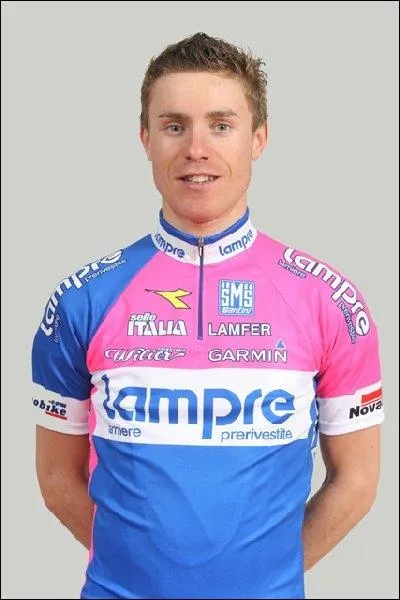 J'ai gagn le Giro en 2004, depuis... plus rien,  part le maillot blanc au tour de France 2006, je suis ...