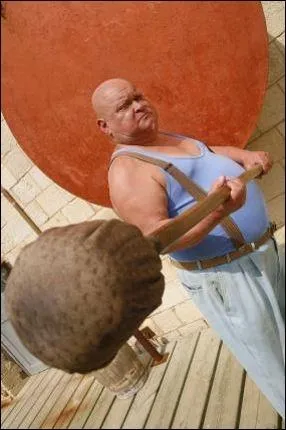 Comment s'appelle t-il ?