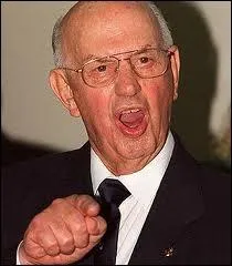 Personnalits : quel est celui, parmi ces quatre Sud-Africains, qui n'a pas reu le prix Nobel de la paix ?