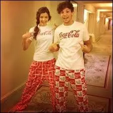 Comment s'appelle la petite amie de Louis ?