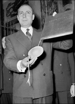 Il est le rédacteur de la Constitution de la Ve République et le premier Premier ministre de De Gaulle.