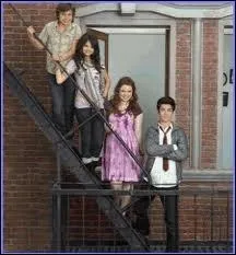 Combien de minutes environ dure chaque pisode ?