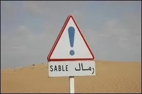 Le dsert de Gobi connat les plus grands carts de temprature au monde : 90C. De quel distance avance celui-ci tous les ans ?