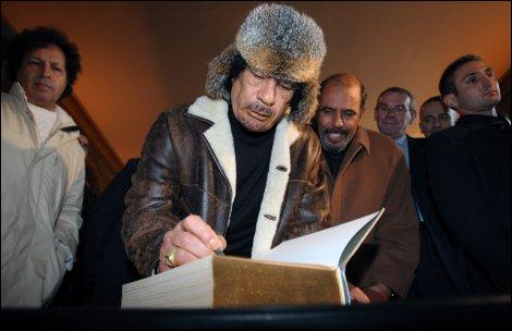 Le colonel Kadhafi a torpillé, depuis Tripoli, le projet d'Union pour la Méditerrannée (UPM), cher à Nicolas Sarkozy. Pour quelle raison?