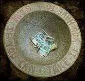 Translate :  Give if you can. Take if you have to .