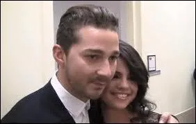 Qui est avec Selly ?