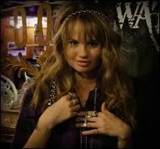 Quel est son nom complet ?