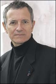 L'acteur qui ouvre la voie au film de cape et d'pe dans les annes 1950 est Francis Huster dans   Fanfan la Tulipe   de Christian Jaque