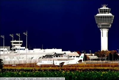 L'aroport Franz-Josef-Strauss vous fera dbarquer dans une ville connue pour une fte clbre, qui n'engendre pas la mlancolie !