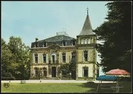 Comment nomme-t-on les habitants de Cahuzac ?