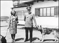 Quel sort Hitler a-t-il rserv  sa chienne Blondi ?