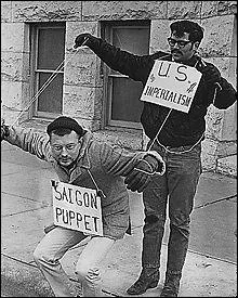 Qu'est-ce qui commence le 4 aot 69  Paris ?