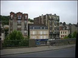 Pour finir, quel nom donne-t-on aux habitants de la ville de Thiais ?