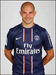 Qui est ce joueur franais, capitaine du PSG cette saison ?