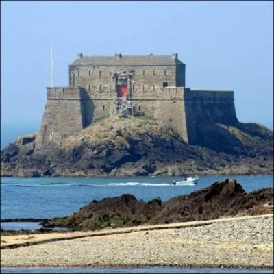 Patrimoine maritime. Quel est ce fort du XVII me construit par Vauban ?
