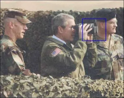 Attention la question qui tue ! Quel est le nom de famille de la personne situe au milieu de l'image ?