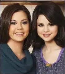 Comment s'appelle-t-elle ? C'est la mère de Selena Gomez.