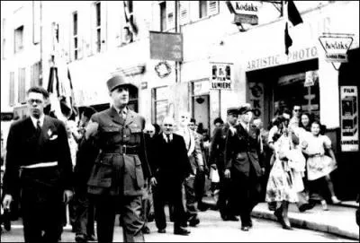 Le 14 septembre 1948, le Gnral est en visite dans une ville ctire du Sud de la France, laquelle ?