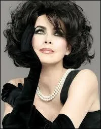 Quel mannequin actrice a ainsi trs bien reprsent Liz Taylor ?
