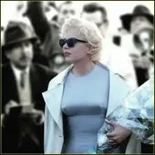 C'est la dernire actrice en date  avoir jouer Marilyn Monroe, dans un film dcrivant sa venue en Angleterre pour y produire et y jouer Le prince et la danseuse. La performance a t salue par la critique