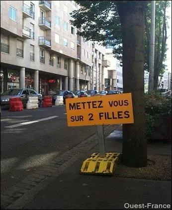 En France, qui s'occupe de la mise en place et de l'entretien des panneaux routiers