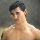 Trouvez les bonnes affirmations concernant Jacob Black. 